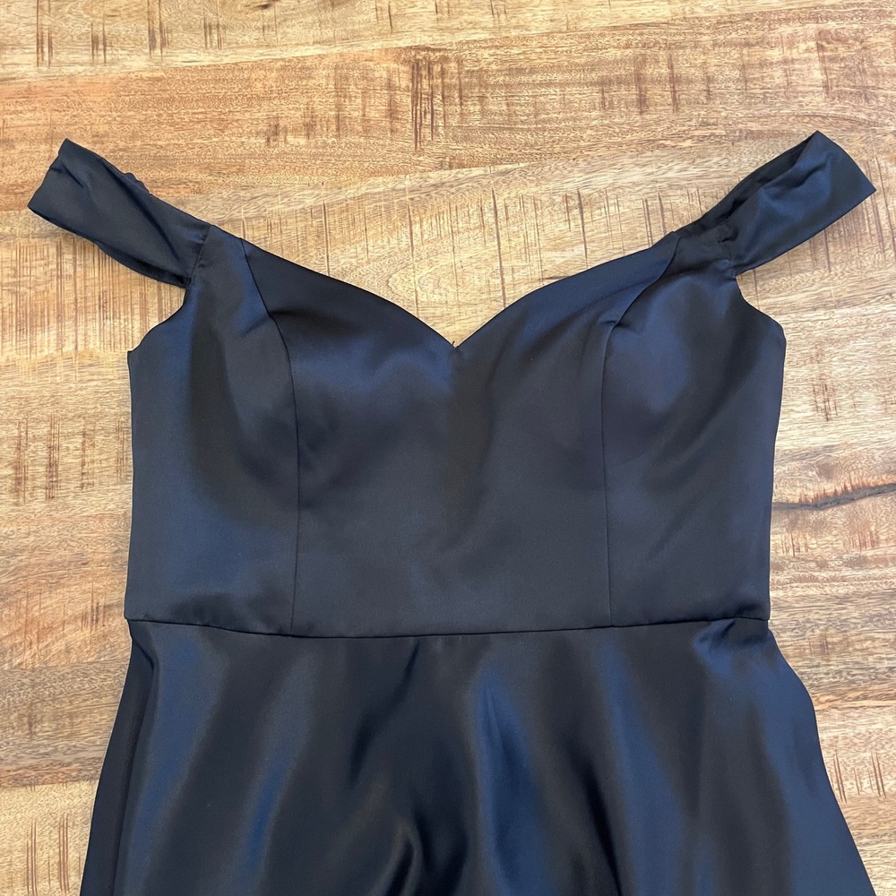 DB Studio Satin Off Shoulder Formal Gown Dress 14 Bridesmaid Maxi F20134 Black - Picture 3 of 16